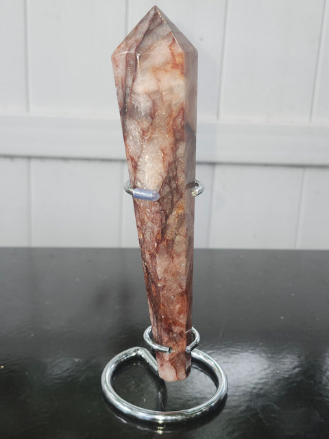 Fire quartz scepter! 7 ounces, 6.5 inches tall