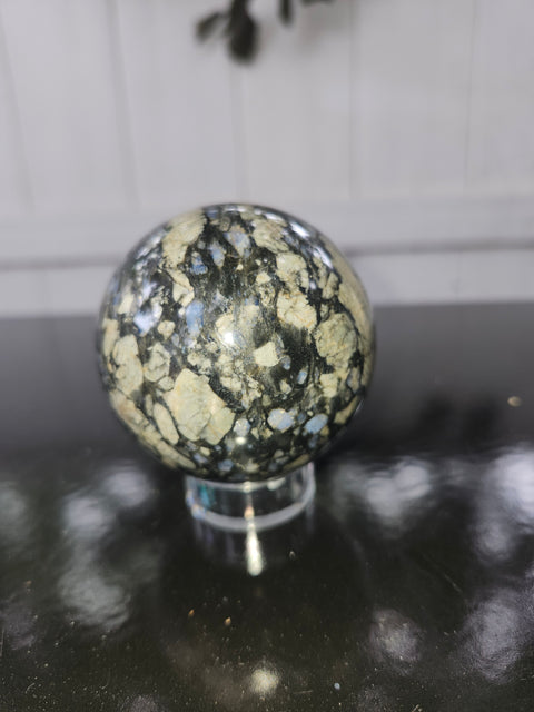 Llanite que sera sphere! 11 ounces, 60.5mm, 2.38 inches