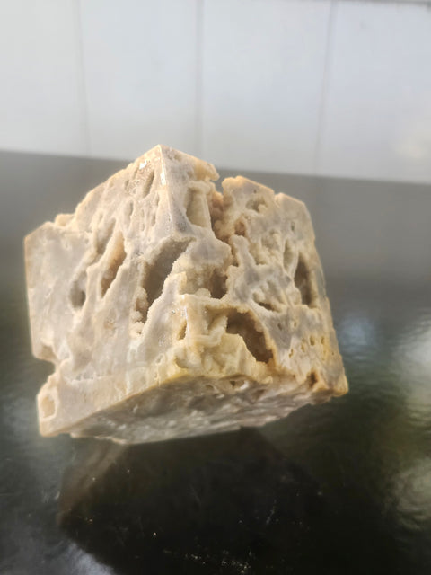 Druzy agate balancing cube! 1 pound, 2.8 by 2.7 inches