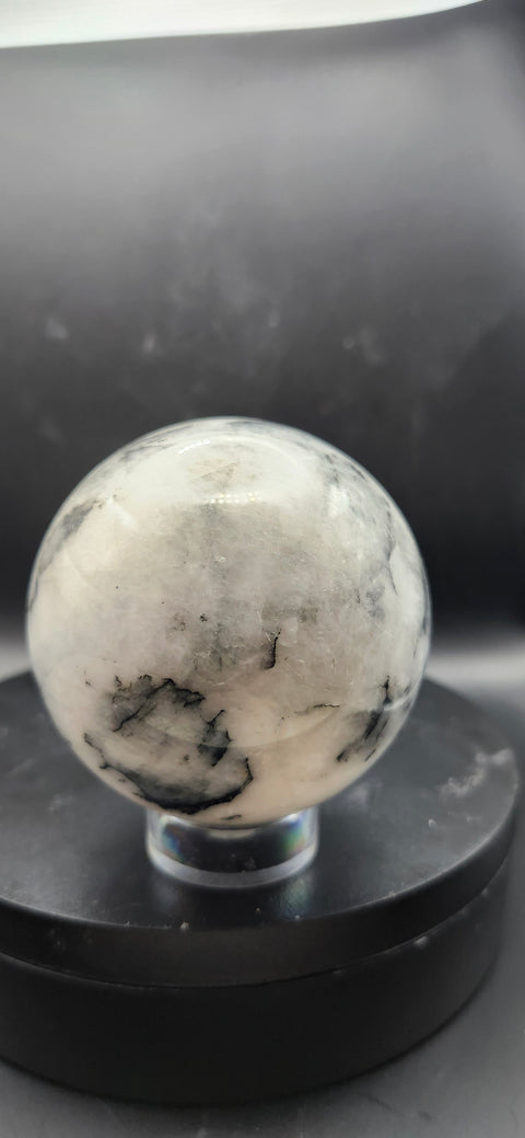 Picasso stone sphere! 68mm, 2.68 inches, 1 pound