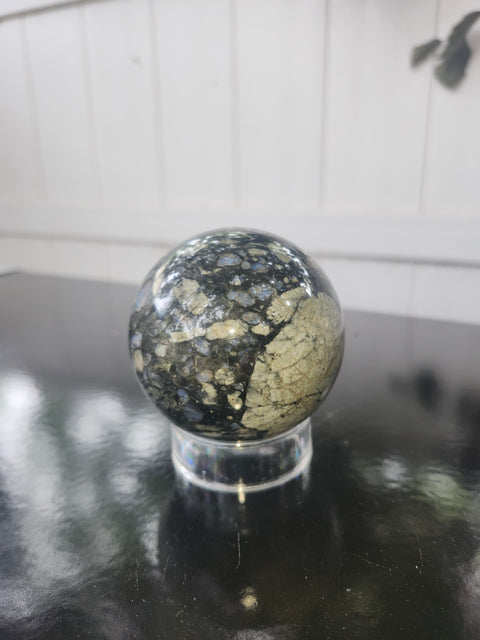 Llanite que sera sphere! 12.5 ounces, 64.7mm 2.55 inches
