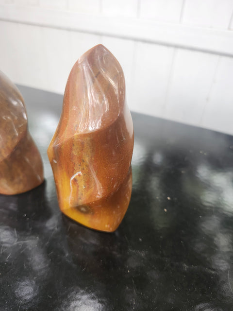 Brecciated jasper flame tower! 14 ounces, 4 inches tall