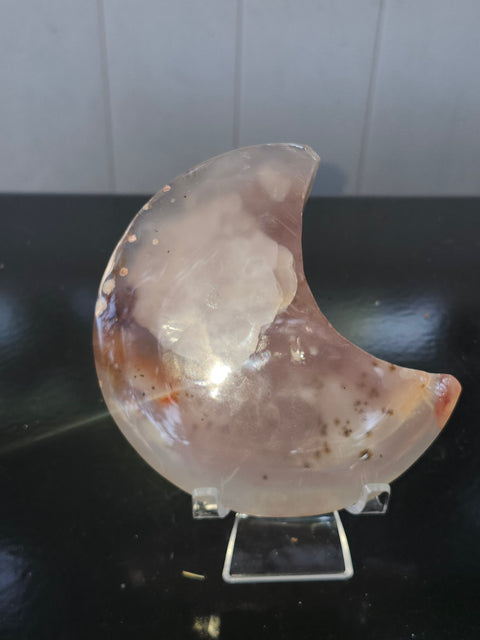 Druzy agate moon! 10 ounces, 4.7 inches tall, 3 inches wide