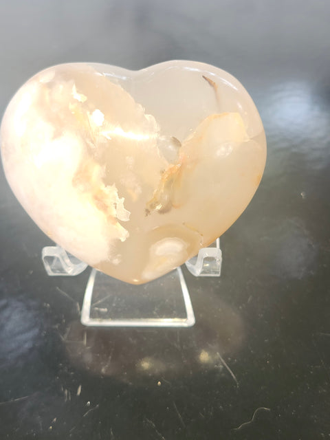 Flower agate heart! 5 ounces, 2.4 inches wide, 2.2 tall