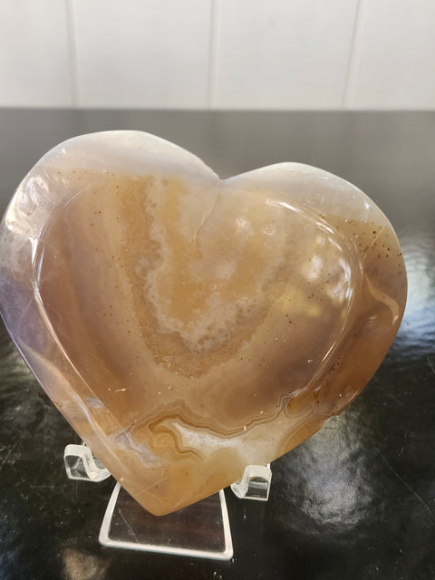 Druzy agate heart! 3.44 inches wide by 3.15 tall, 8.5 ounces