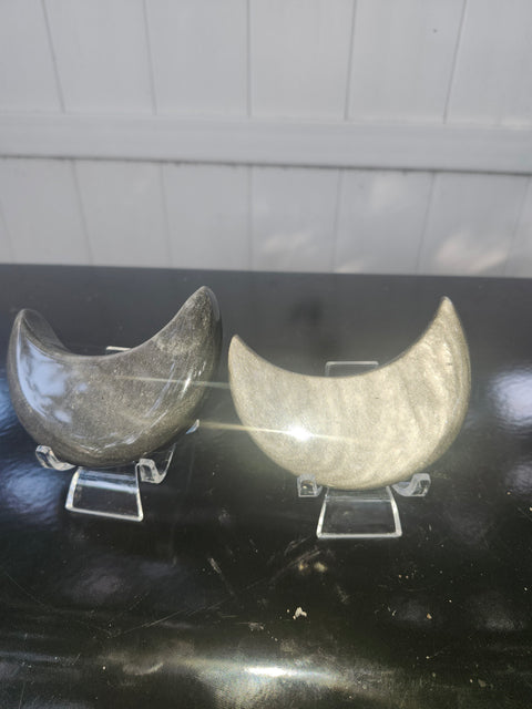 Silver obsidian moon! 4.7 ounces, 3.4 inches long, 1.5 wide