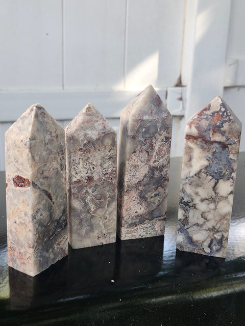 Agate tower! 4.2 inches, 6 ounces!