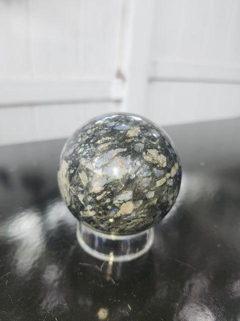 Llanite que sera sphere! 12.5 ounces, 64.7mm 2.55 inches