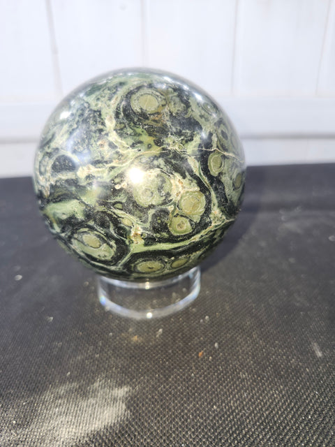 1.7 pound, 77.2mm, 3.03 inch kambaba jasper sphere