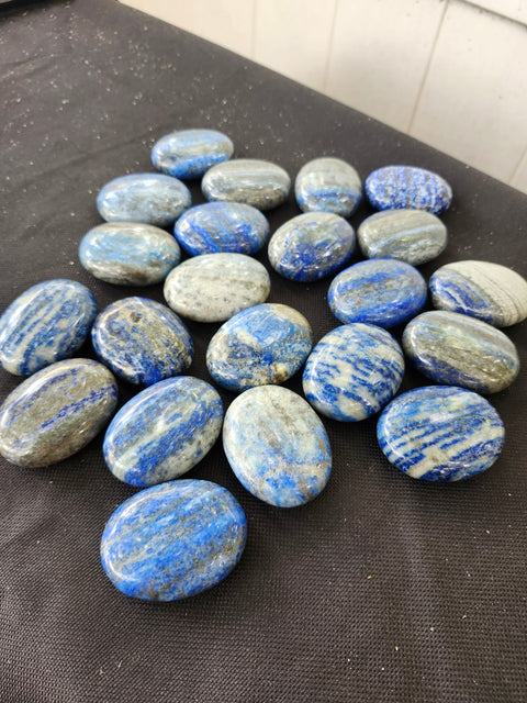 1.75 inch, 1.5 ounce Lapis lazuli palm stone
