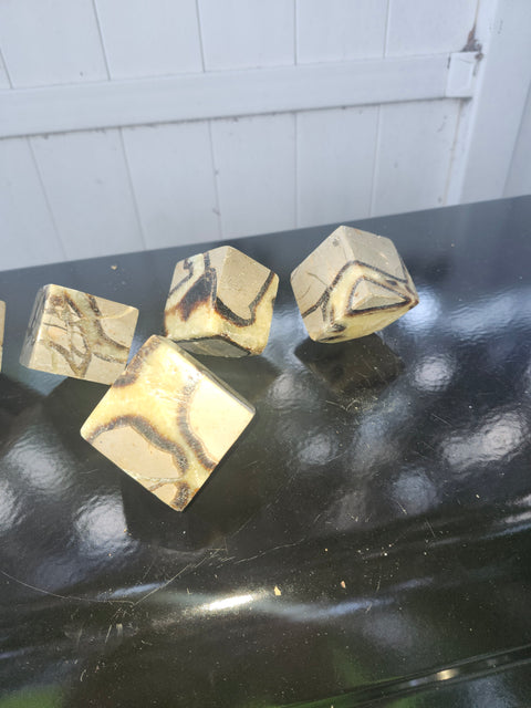 Septarian stone balancing cube! 7 ounces, 2 inches
