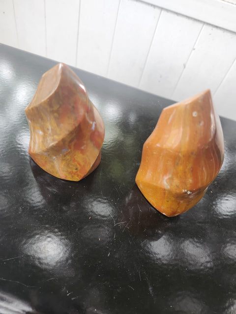 Brecciated jasper flame tower! 14 ounces, 4 inches tall