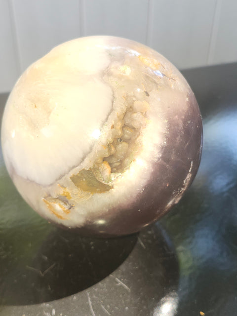 Massive druzy agate sphere! 101mm, 4 inches, 3.12 pounds