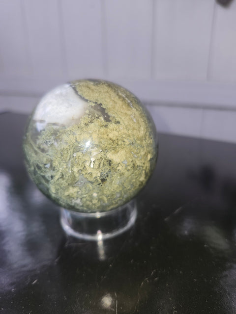 Moss agate sphere! 15 ounces, 68.7mm, 2.70 inches