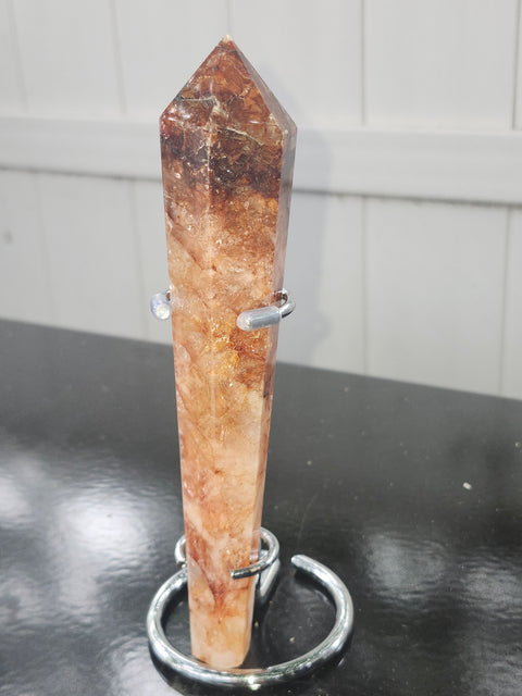 Fire quartz scepter! 7.1 ounces, 7 inches tall!
