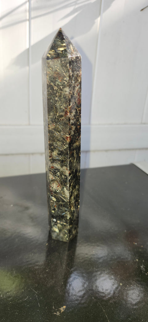 Large afrvedsonite tower! 7.5 inches, 13 ounces