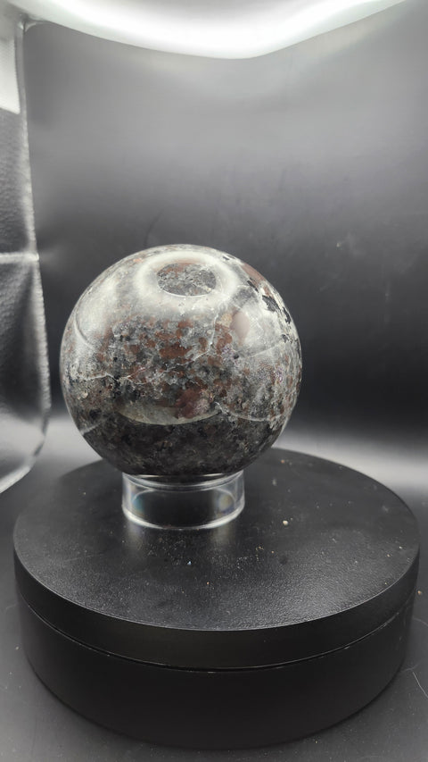 Flame stone sphere yooperlite 82.5mm, 3.24 inches 1.10 pounds!!