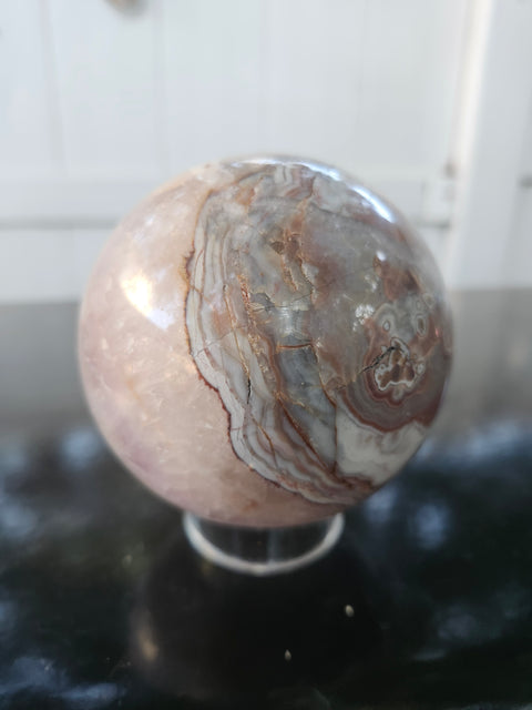 Amethyst lace agate sphere! 85mm, 3.36 inches, 2.1 pounds