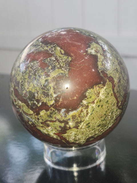 Dragon bloodstone sphere! 80mm, 3.1 inches, 1.12 pounds