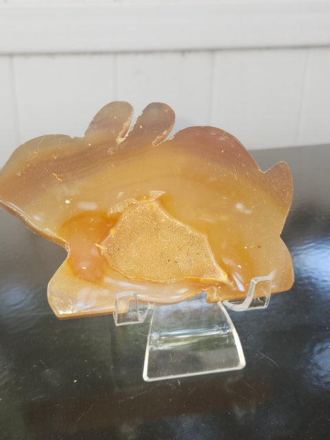 Druzy agate rabbit! 4.5 by 3.1 inch, 8 ounces