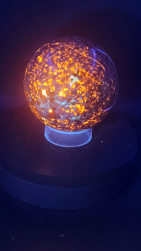 Flame stone sphere yooperlite 82.5mm, 3.24 inches 1.10 pounds!!