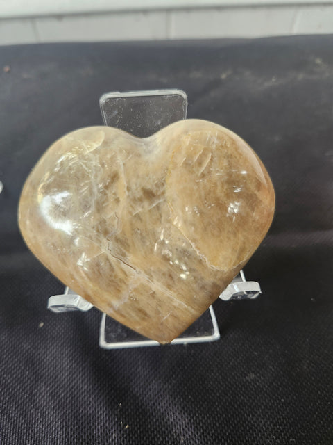 Peach moonstone heart