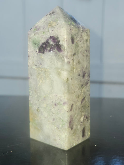 Opalized fluorite tower!1 8.5 ounces, 98mm, 3.8 inches