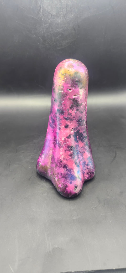 Aura quartz tower uv reactive! 11 ounces, 4 inches tall