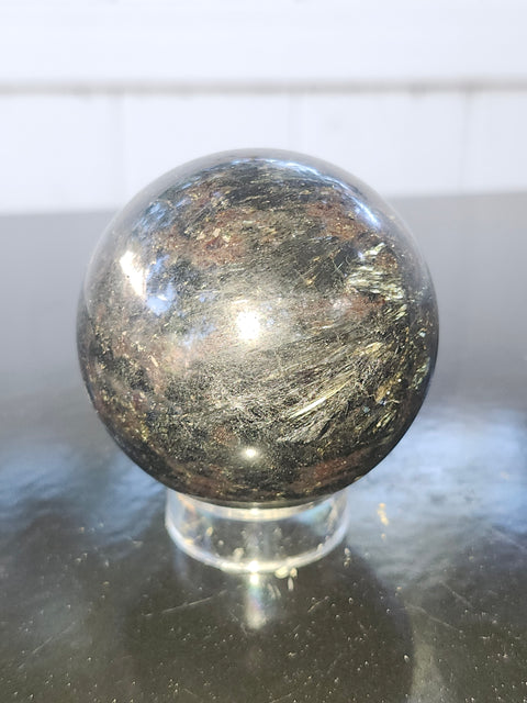 57.1mm, 2.24 inch, 10.5 ounce Afrvedsonite sphere!