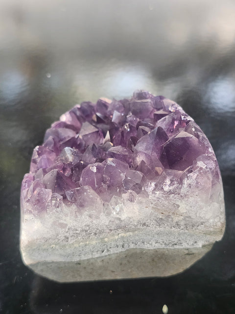 Amethyst cut base free form! 1.1 pound, 3.1 inches, 2.8 wide