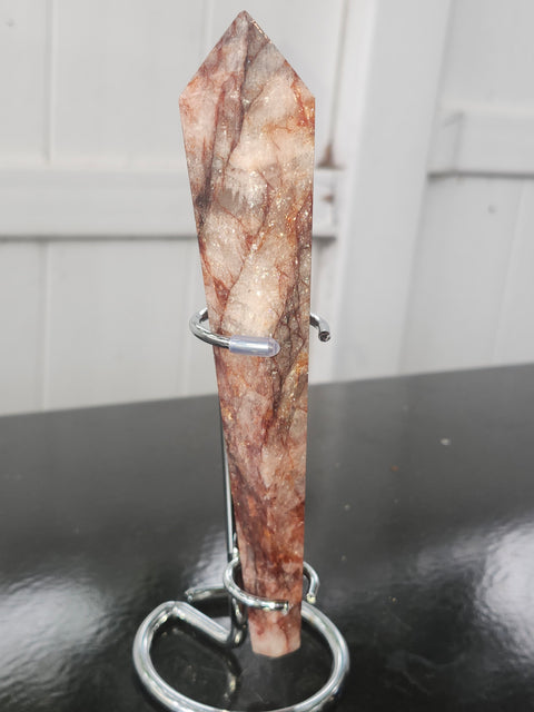 Fire quartz scepter! 7 ounces, 6.5 inches tall
