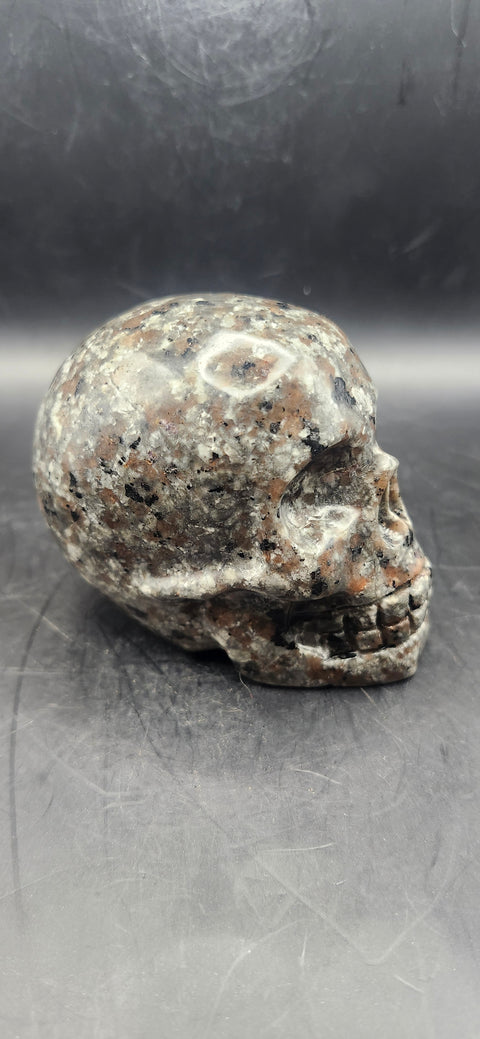 Flame stone " yooperlite" skull! 3 inches tall, 3 long, 14.7 ounces