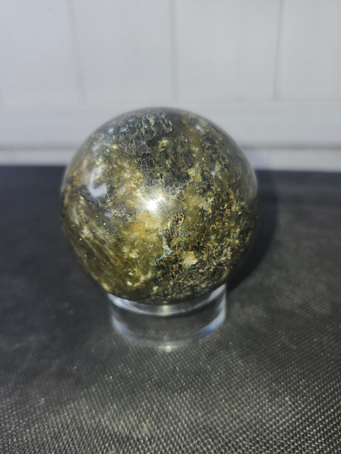 Labradorite sphere 15 ounces, 65mm, 2.56 inches