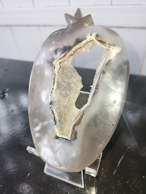 Druzy agate pepper! 9 ounces, 5 inches