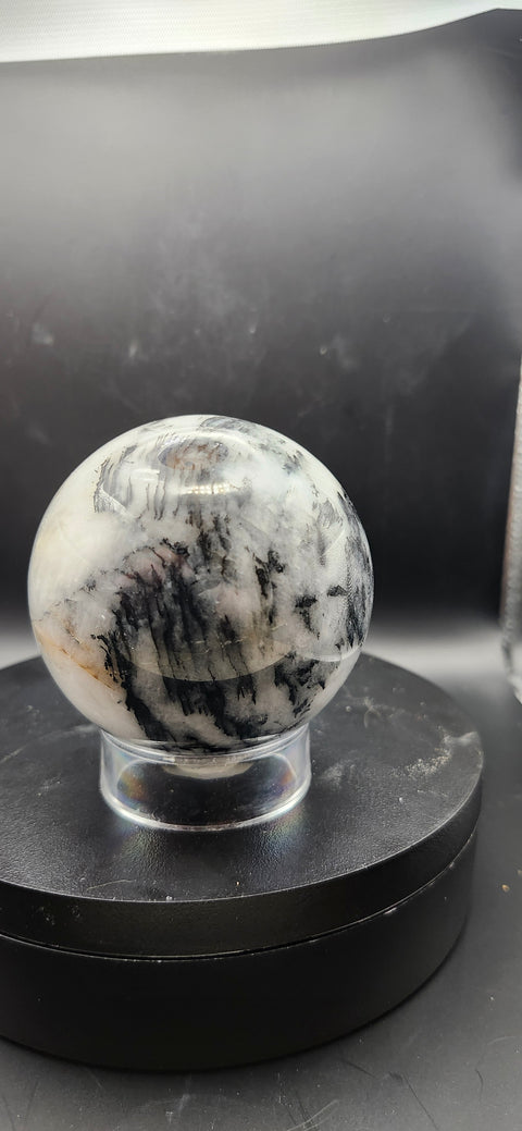 Picasso stone sphere! 68mm, 2.68 inches, 1 pound