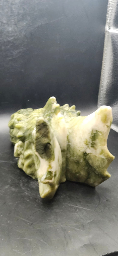 Serpentine dragon skull! 1.12 pounds, 4.5 inch head, 6.5 nose to horn