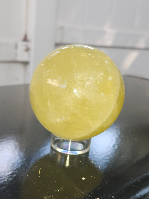 Citrine sphere! 1.1 pound, 70mm, 2.77 inches