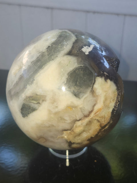 Massive druzy agate sphere! 114mm, 4.5 inches, 5 pounds