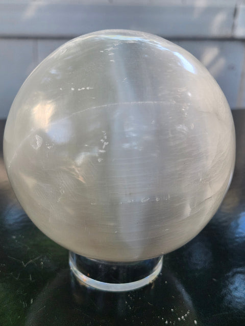 Selenite sphere! 2.3 pounds, 90mm, 3.57 inches