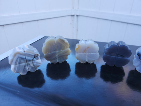 crystals spheres towers gemstones geodes skulls Amathyst rose quartz