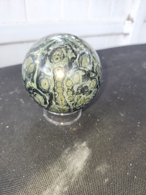 1.7 pound, 77.2mm, 3.03 inch kambaba jasper sphere