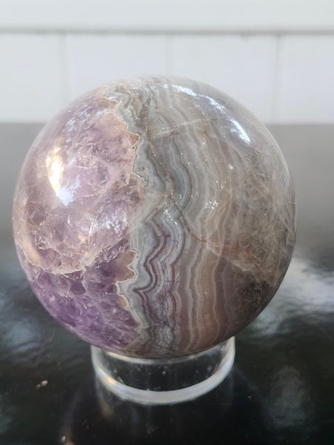 Amethyst lace agate sphere! 76mm, 3 inches, 1.6 pounds