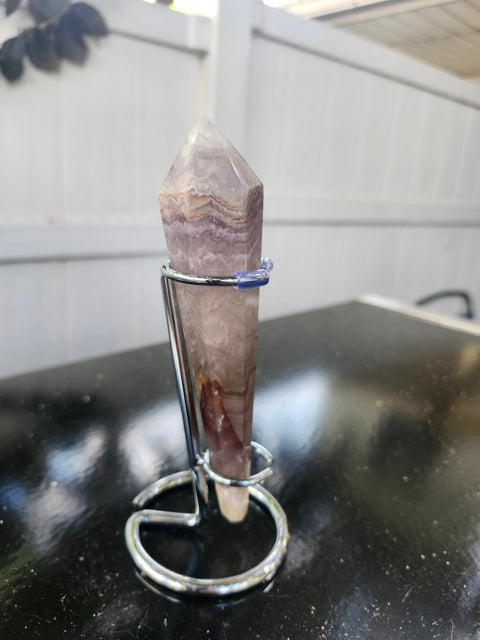 3.5 ounce, 5.5 inch amethyst lace agate scepter