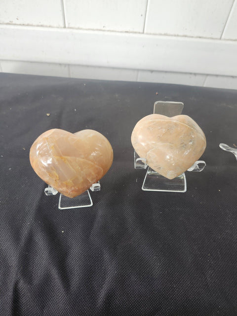 Peach moonstone heart