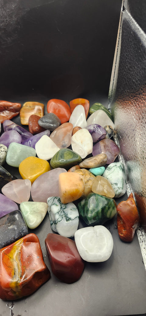 2 pounds tumbled gemstones!! Huge assortment in each bag!!