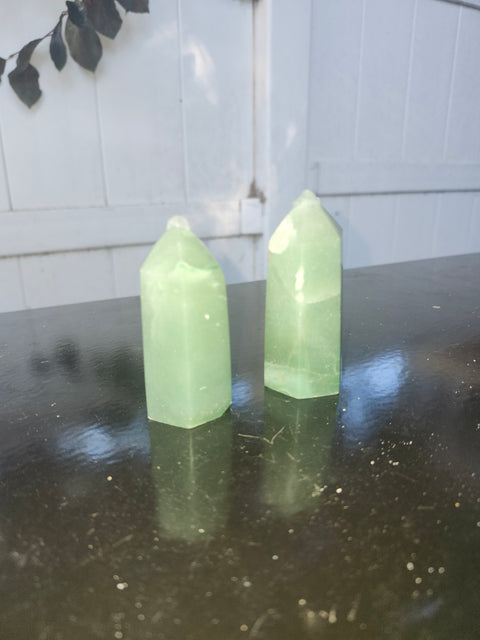 Green aventurine tower! 3.8 ounces, 2.75 inches tall