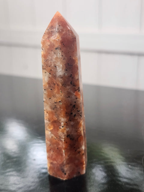 Calcite tower! 2.5 ounces, 3.6 inches tall