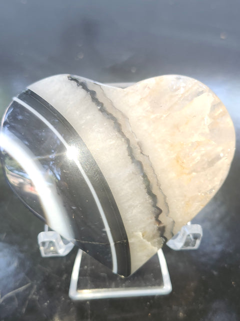 Agate heart! 4 ounces, 63.7mm, 2.51 inches