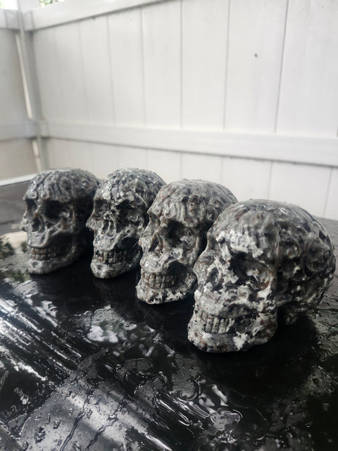 flame stone skull yooperlite 15 ounces, 3.3 inches long, 2.8 tall, 2.2 wide