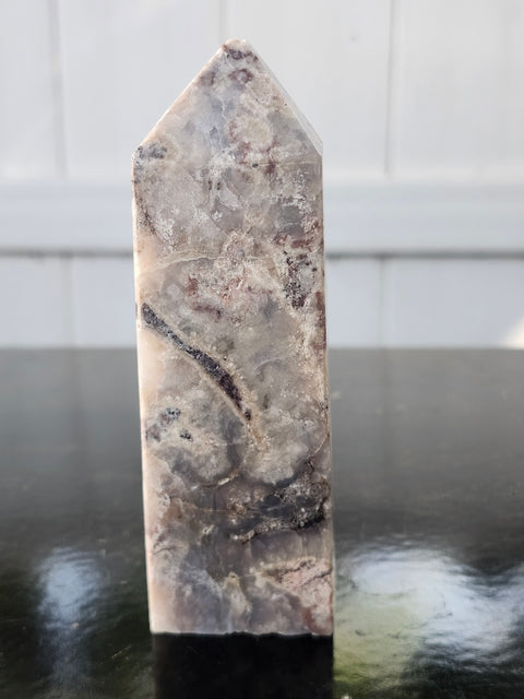 Agate tower! 4.2 inches, 6 ounces!